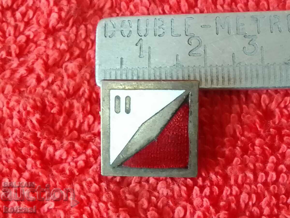 Old bronze enamel badge Orienteering 2nd grade Old bronze enamel badge Orienteering 2nd grade