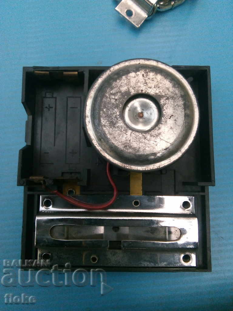 Delivery of Door alarm Delivery of Door alarm