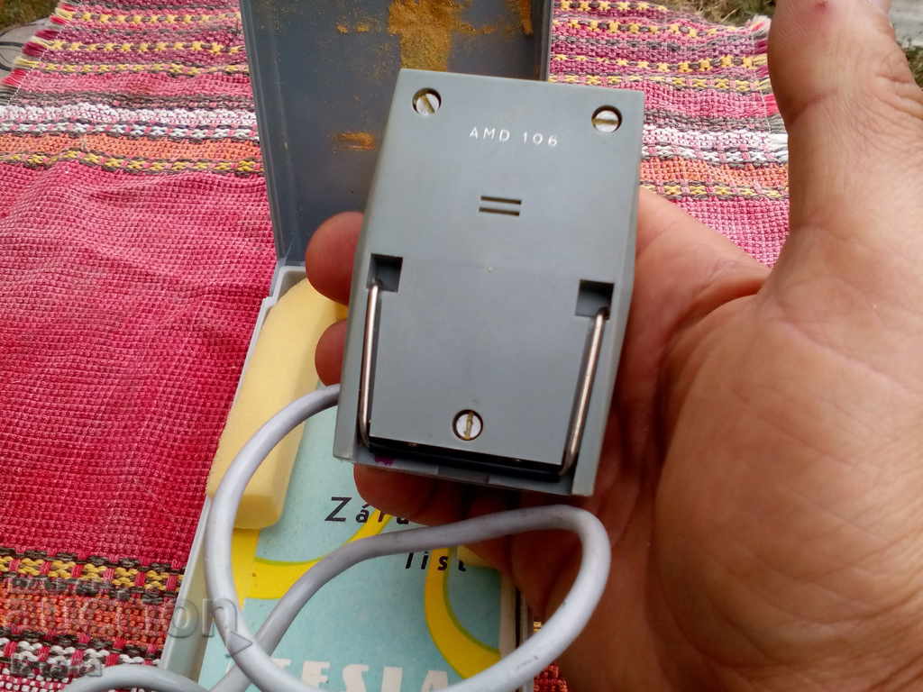 Delivery of Tesla AMD 106 old microphone Delivery of Tesla AMD 106 old microphone