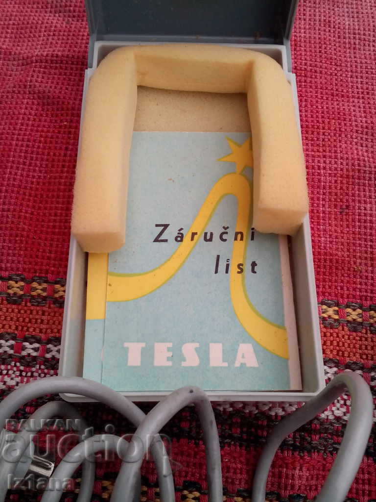 Tesla AMD 106 old microphone - 5 Tesla AMD 106 old microphone - 5