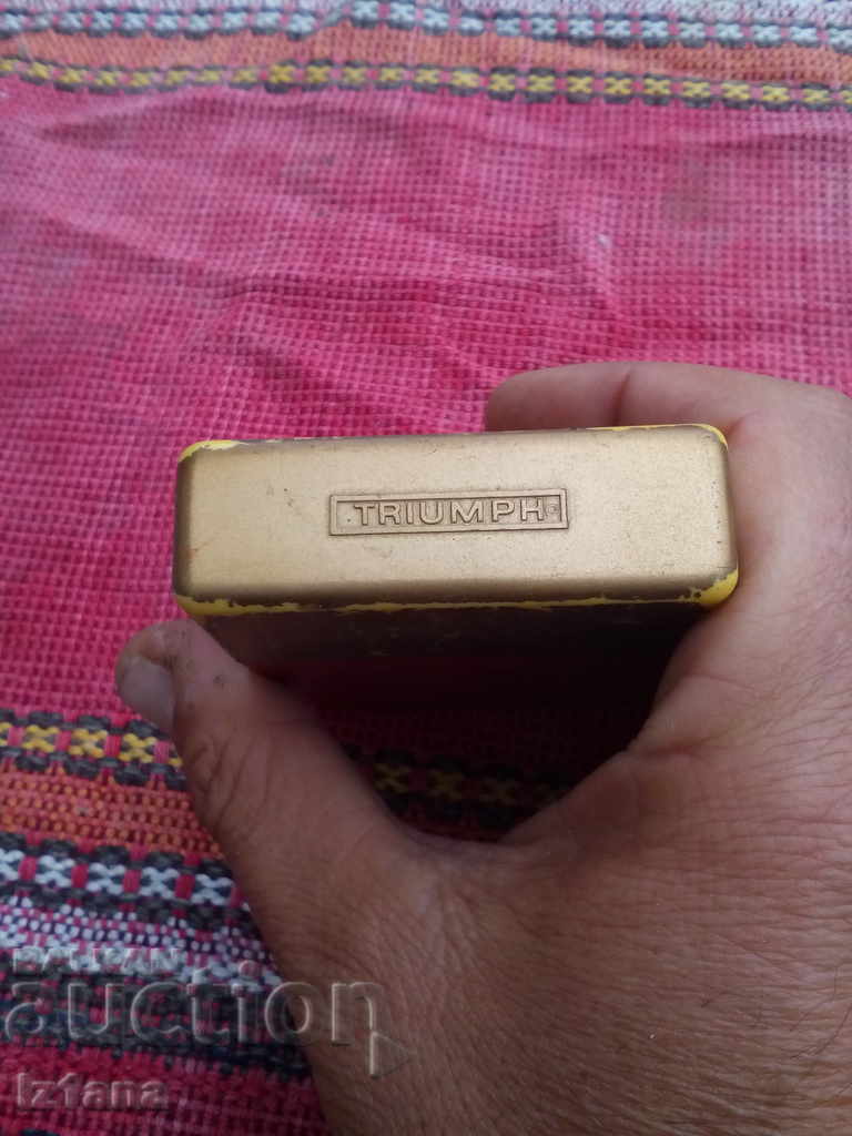 The old Triumph Lady calculator - 5