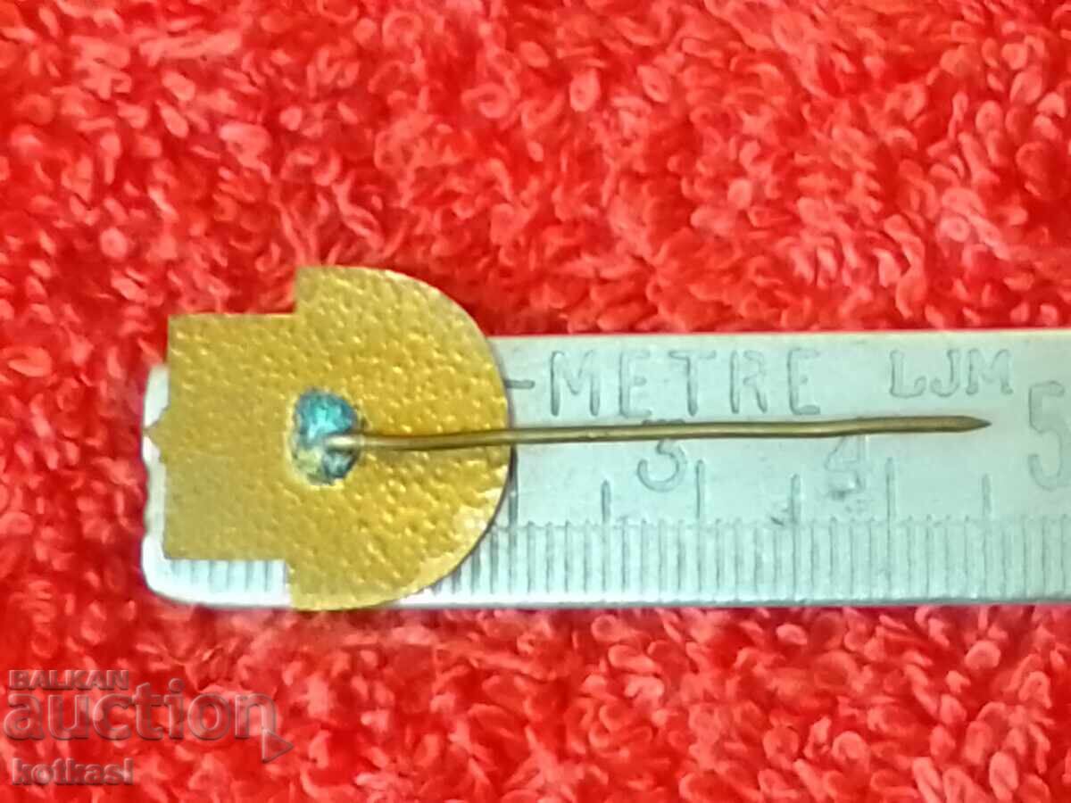 Old badge bronze pin enamel Excellent Committee FOR art with price 8.50 BGN | € 4.35 Old badge bronze pin enamel Excellent Committee FOR art with price 8.50 BGN | € 4.35