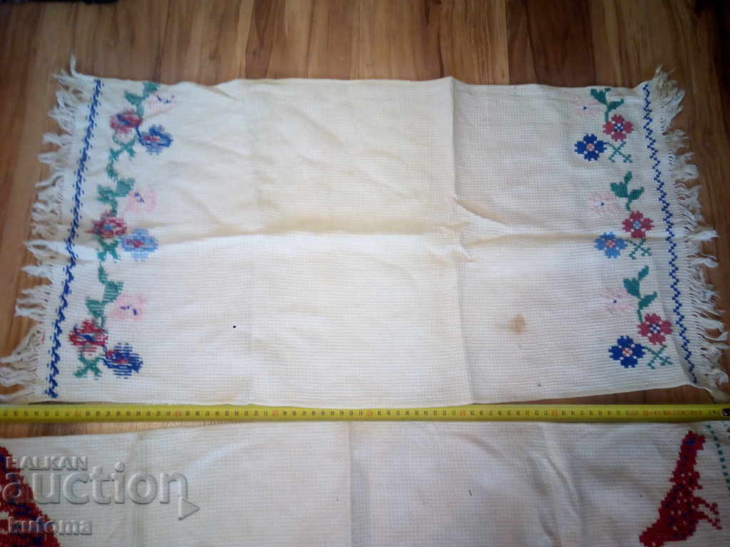 Old carriage with price 19.99 BGN | € 10.22 Old carriage with price 19.99 BGN | € 10.22