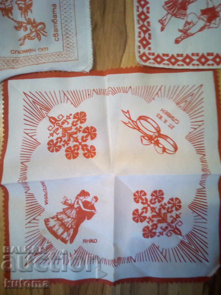 Delivery of Old wedding handkerchiefs