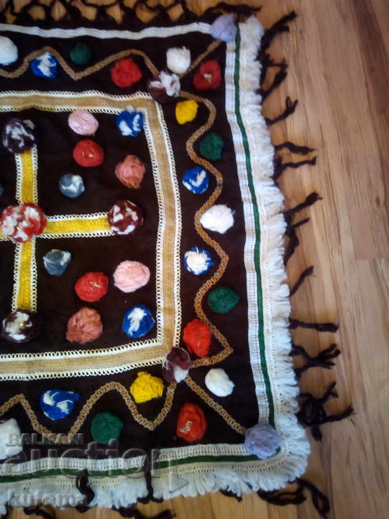 Delivery of Old Karakachan wedding tablecloth Delivery of Old Karakachan wedding tablecloth