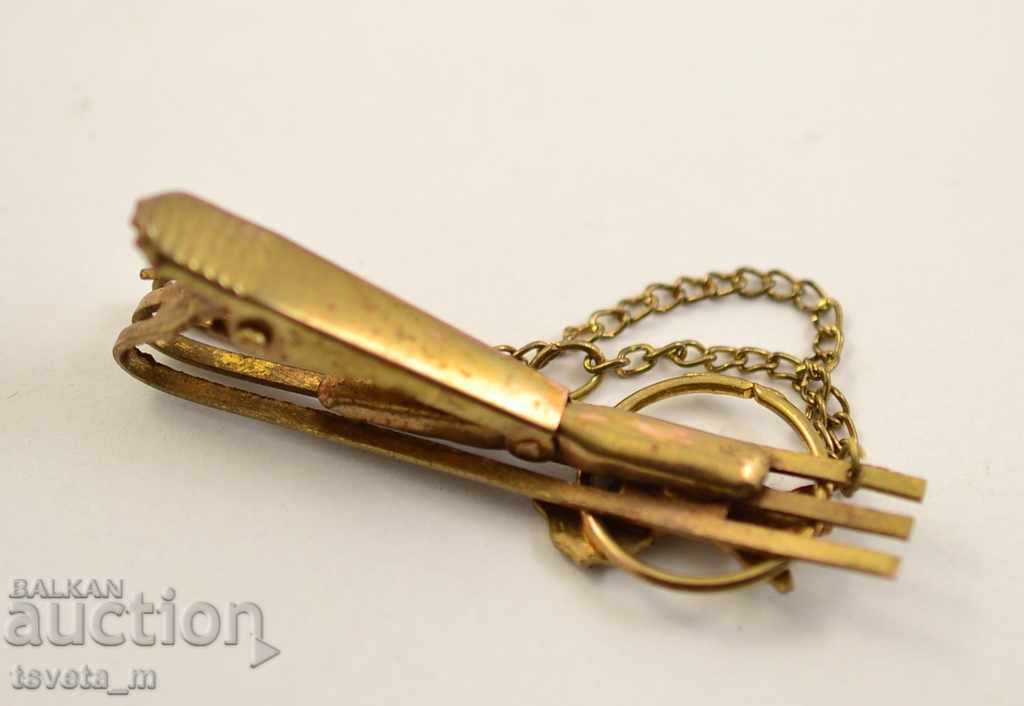 Auction Tie pin Auction Tie pin