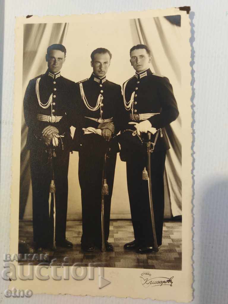 Η εικονογραφία του εαυτού του Τσαρ, γύρο, ομοιόμορφη με τιμή 35.00 BGN | € 17.90 Η εικονογραφία του εαυτού του Τσαρ, γύρο, ομοιόμορφη με τιμή 35.00 BGN | € 17.90