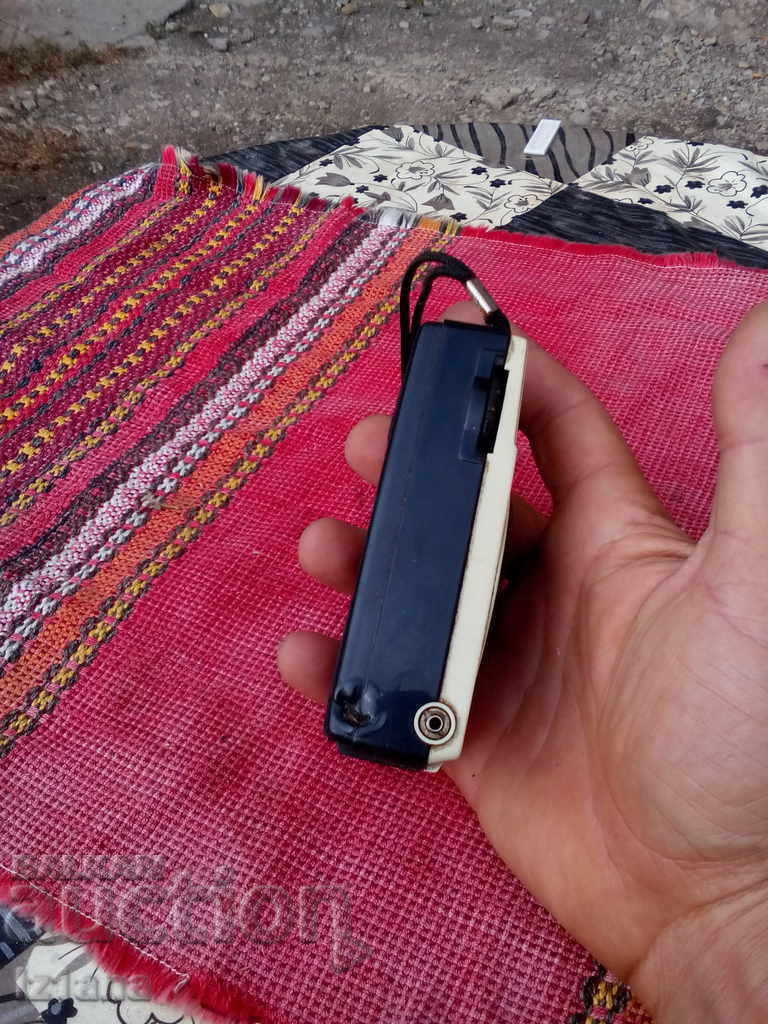 Delivery of Old radio, EIA radio Delivery of Old radio, EIA radio