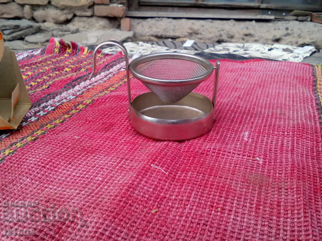 Old strainer with price 25.00 BGN | € 12.78 Old strainer with price 25.00 BGN | € 12.78
