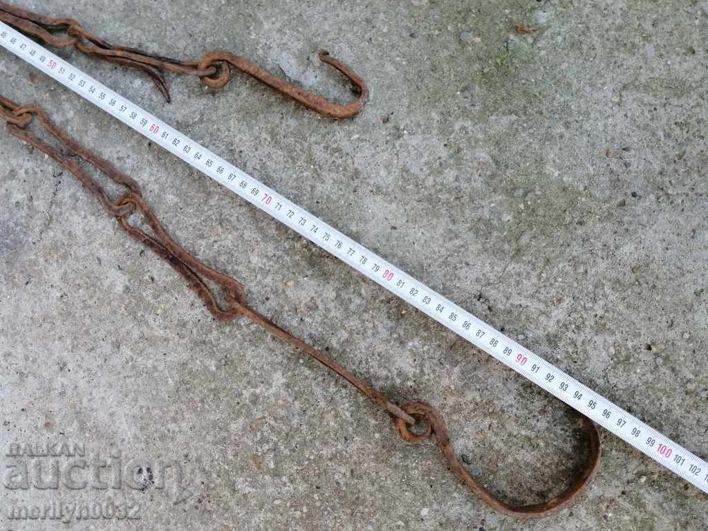 Licitație Vechiul cârlig lanț forjat, cârlige cuier lanț focar Licitație Vechiul cârlig lanț forjat, cârlige cuier lanț focar