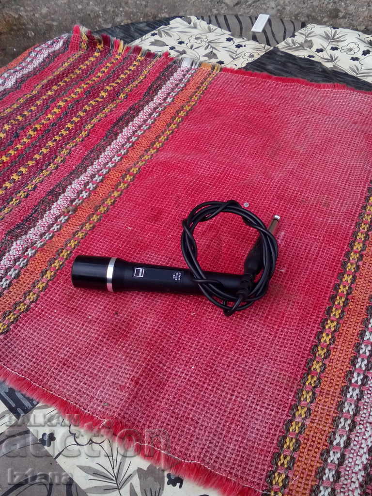 Old MC-220DL microphone