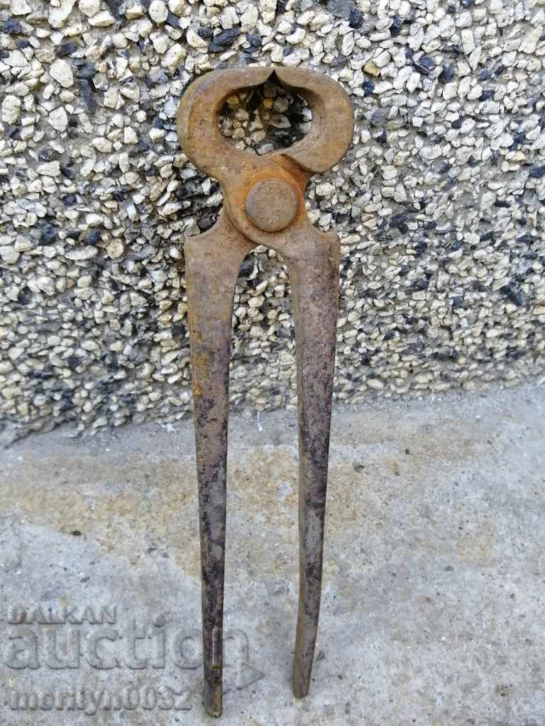 Old pliers, wrought iron, wrought iron, - 5 Old pliers, wrought iron, wrought iron, - 5