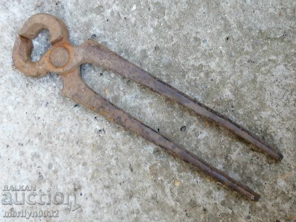 Old pliers, wrought iron, wrought iron, - 6 Old pliers, wrought iron, wrought iron, - 6