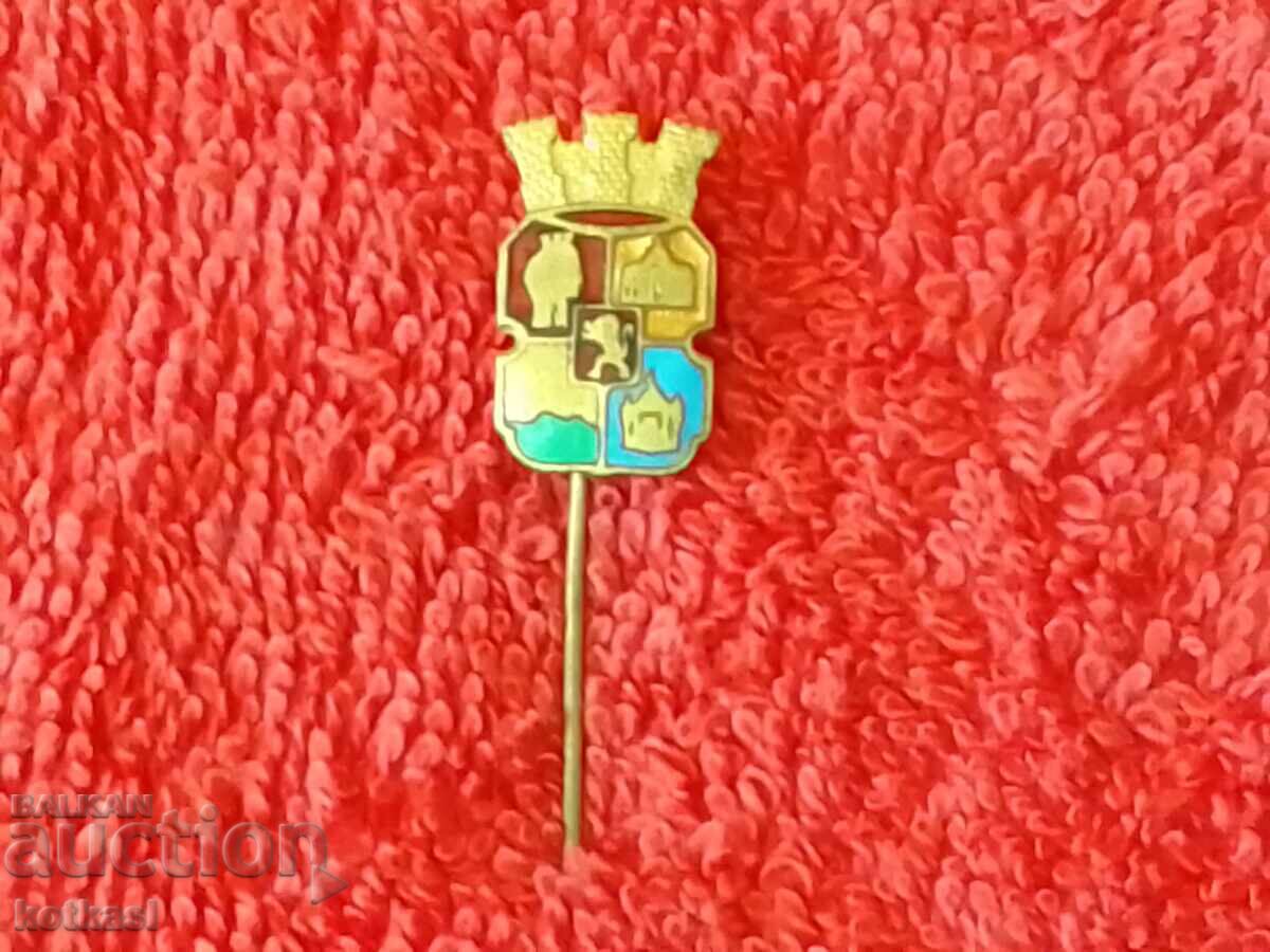 Auction Old badge bronze pin enamel coat of arms of the city of Sofia Auction Old badge bronze pin enamel coat of arms of the city of Sofia