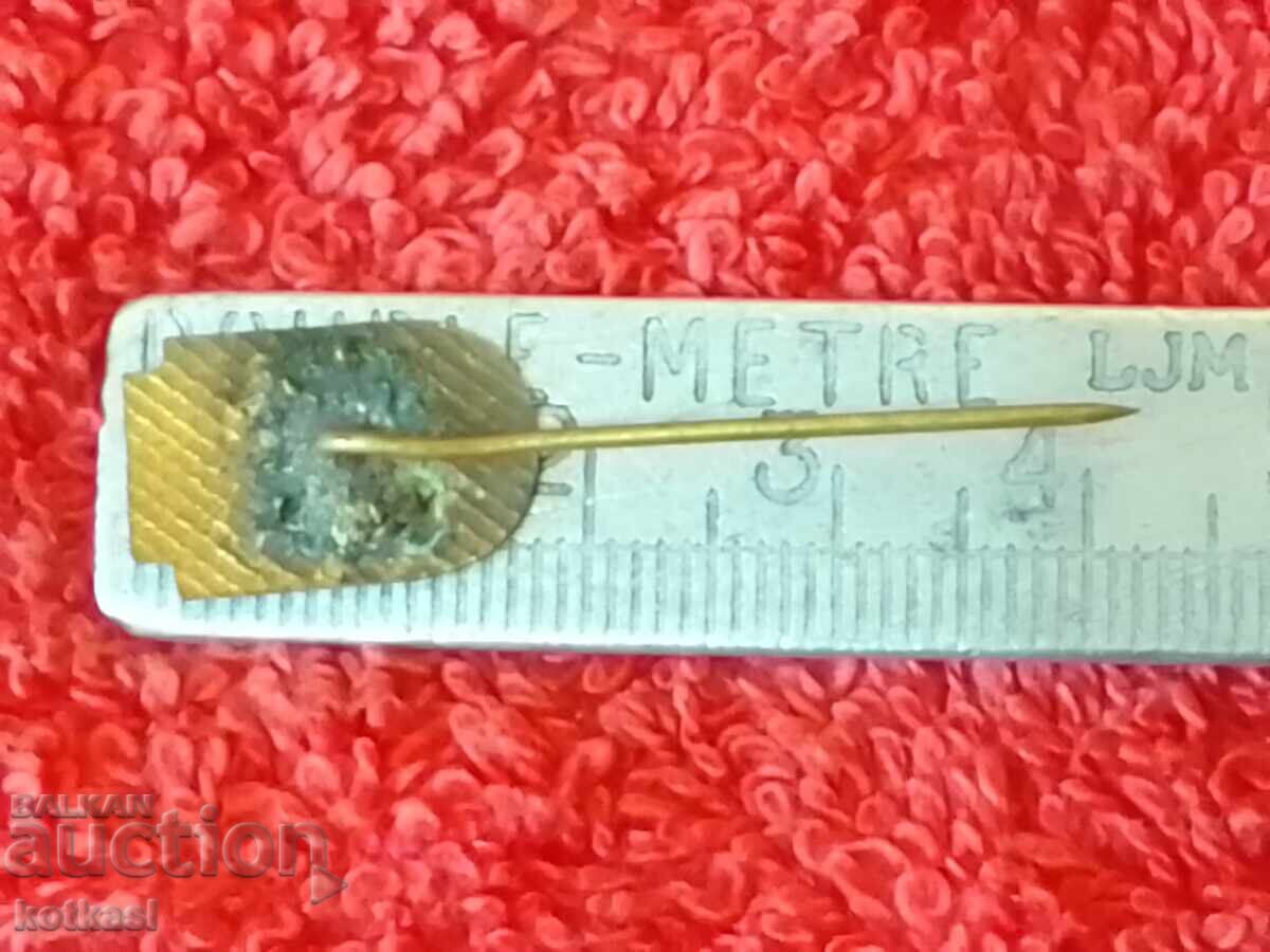 Old badge sign bronze pin enamel SAMOKOV with price 15.50 BGN | € 7.93 Old badge sign bronze pin enamel SAMOKOV with price 15.50 BGN | € 7.93