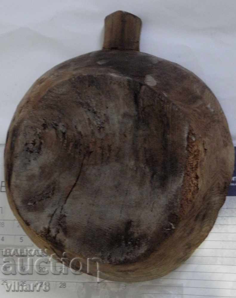 Auction LARGE OLD WOOD-SCREW-CUP Auction LARGE OLD WOOD-SCREW-CUP