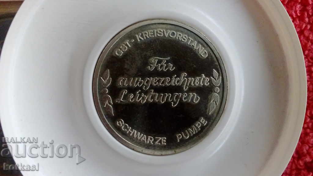 Delivery of GDR Plaque Society for Sports and Technology Paramilitary Org