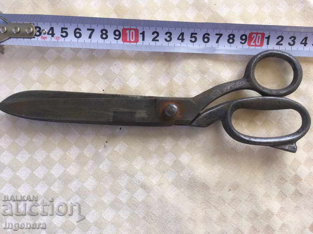 VINTAGE BULGARIAN TAILOR SCISSORS FROM THE SOCIALIST ERA MARKED VINTAGE BULGARIAN TAILOR SCISSORS FROM THE SOCIALIST ERA MARKED
