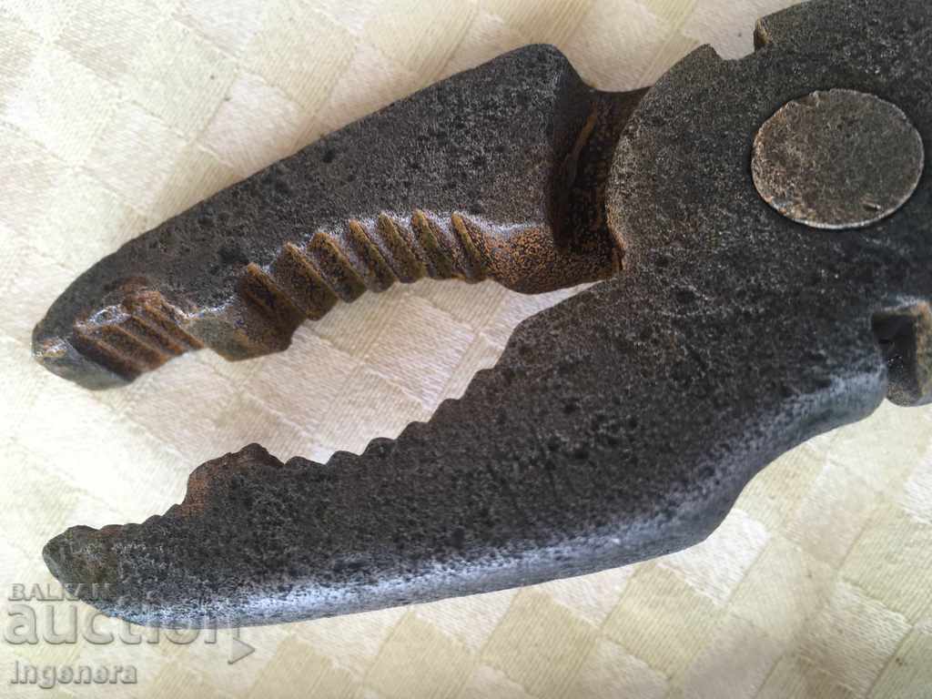 SPEAKERS SPECIAL OLD MASSIVE WROUGHT IRON - 7 SPEAKERS SPECIAL OLD MASSIVE WROUGHT IRON - 7