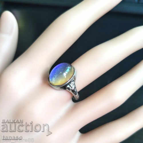 Stainless steel ring with changing color color