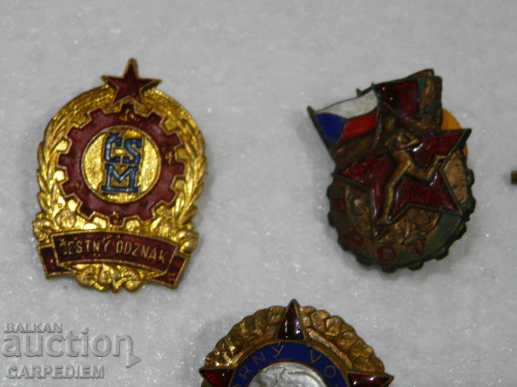 Τσεχοσλοβακία - Πολλά Στρατιωτικά Soc. Σημάδια με τιμή 50.00 BGN | € 25.56