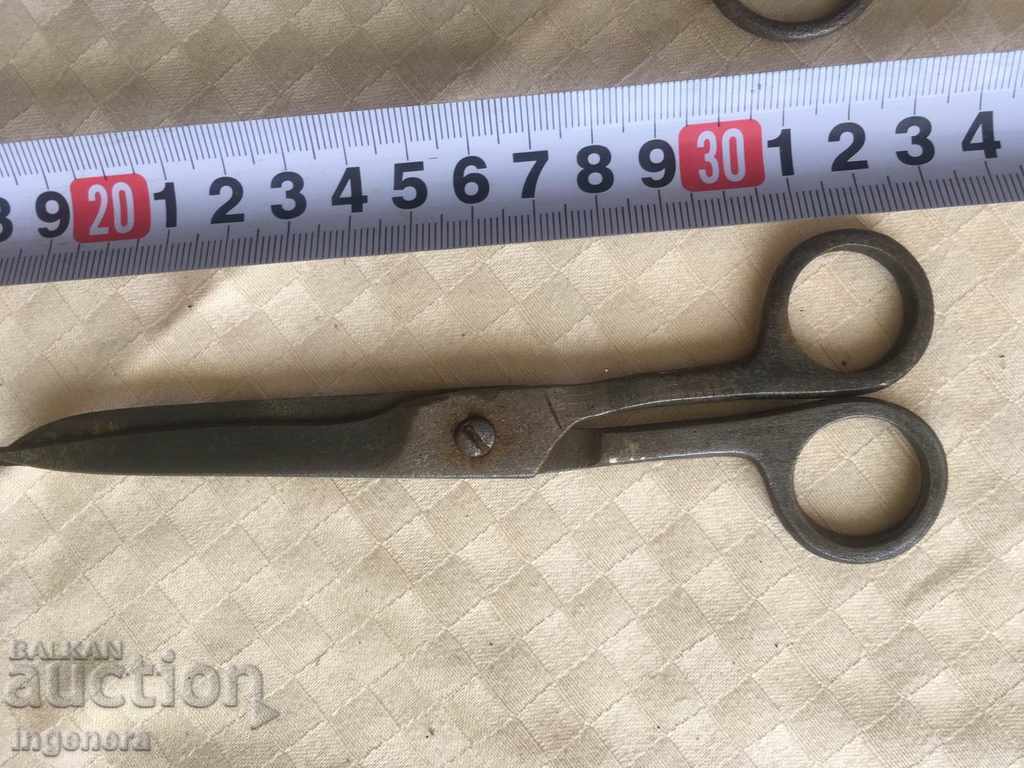 SCISSORS FOR COLLECTION OLD MODEL-2 PCS with price € 3.60 | 7.04 BGN SCISSORS FOR COLLECTION OLD MODEL-2 PCS with price € 3.60 | 7.04 BGN