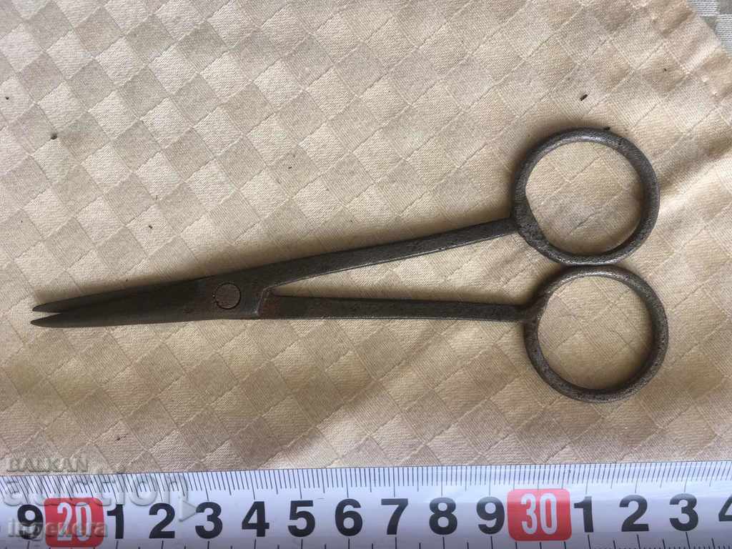 Delivery of SCISSORS FOR COLLECTION OLD MODEL-2 PCS Delivery of SCISSORS FOR COLLECTION OLD MODEL-2 PCS