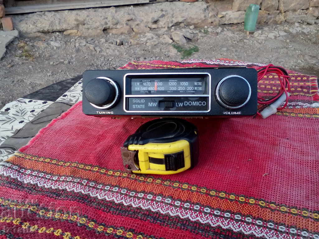 Παλιό ραδιόφωνο αυτοκινήτου Domico, Solid State