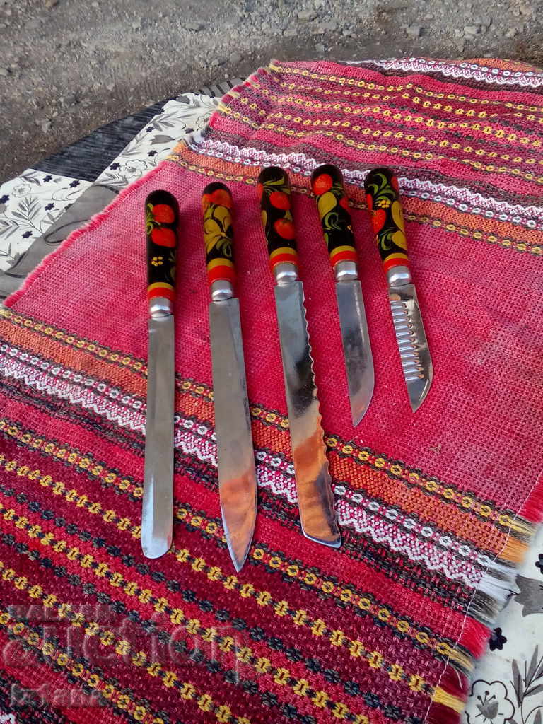 Παλιά λεπίδες μαχαιριών με τιμή 50.00 BGN | € 25.56 Παλιά λεπίδες μαχαιριών με τιμή 50.00 BGN | € 25.56