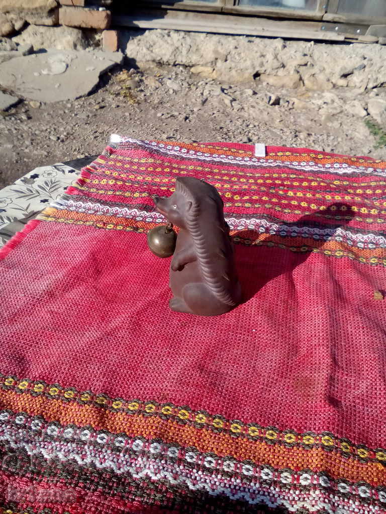 Παλιά σκαντζόχοιρος παιχνιδιών με τιμή 40.00 BGN | € 20.45 Παλιά σκαντζόχοιρος παιχνιδιών με τιμή 40.00 BGN | € 20.45