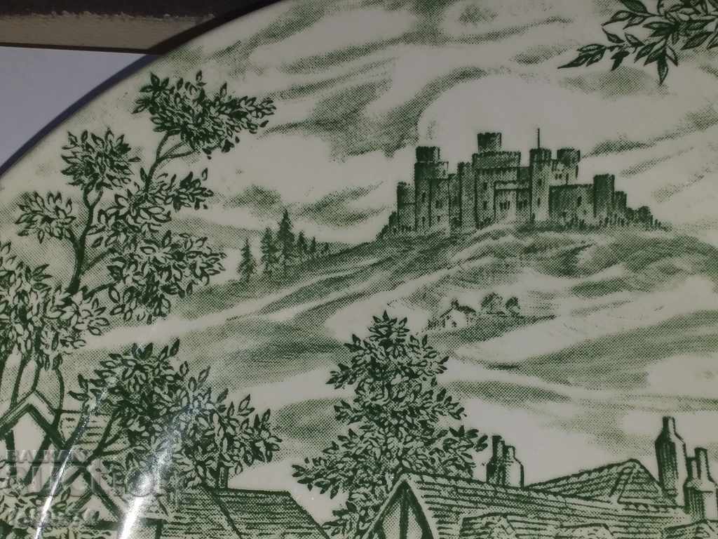 Licitație COLECȚIE STARĂ TANERIE DE PORCELINĂ ENGLISH