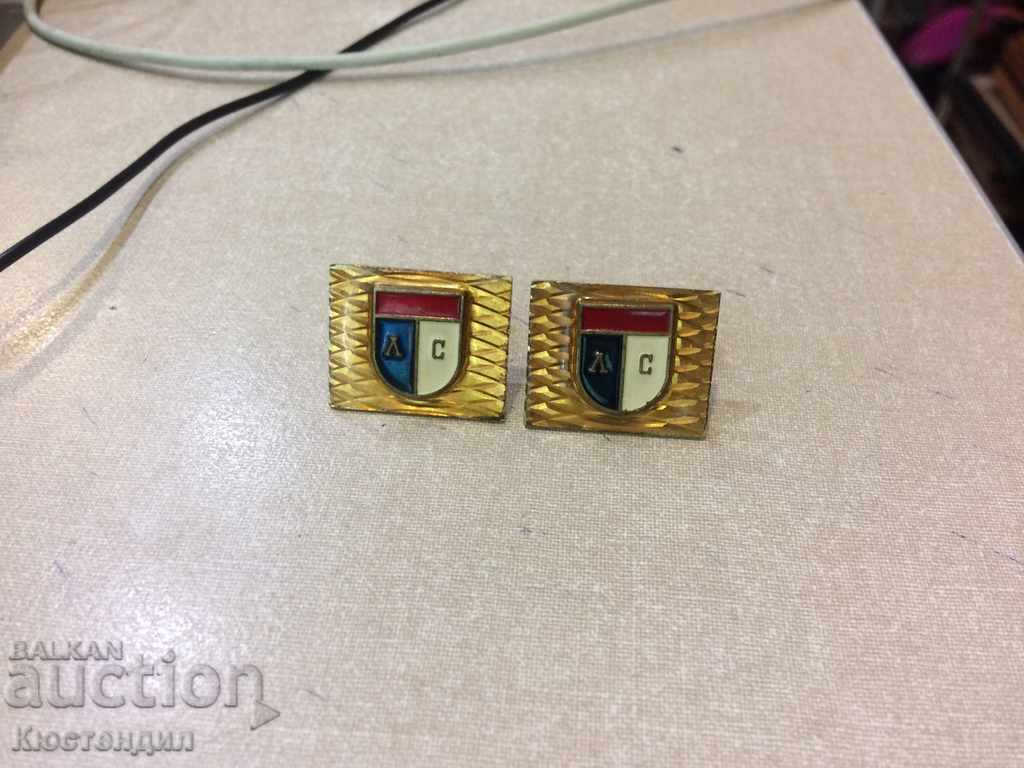 Auction OLD FOOTBALL BUTTONS LEVSKI SPARTAK EXTREMELY RARE Auction OLD FOOTBALL BUTTONS LEVSKI SPARTAK EXTREMELY RARE