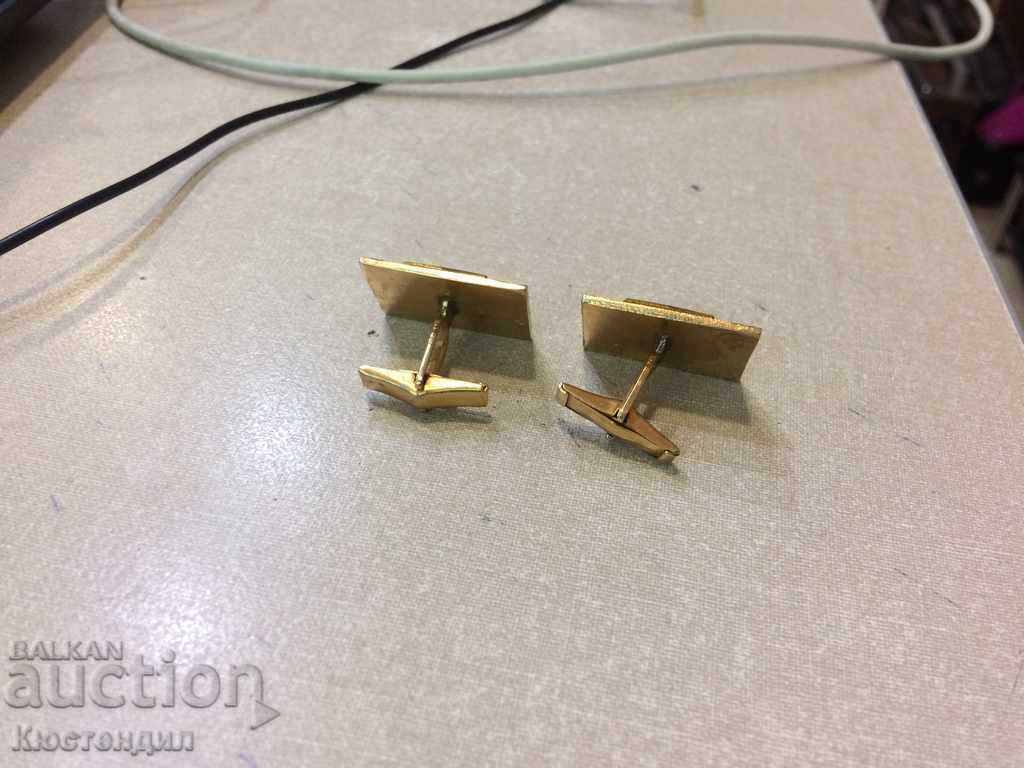 OLD FOOTBALL BUTTONS LEVSKI SPARTAK EXTREMELY RARE - 6 OLD FOOTBALL BUTTONS LEVSKI SPARTAK EXTREMELY RARE - 6