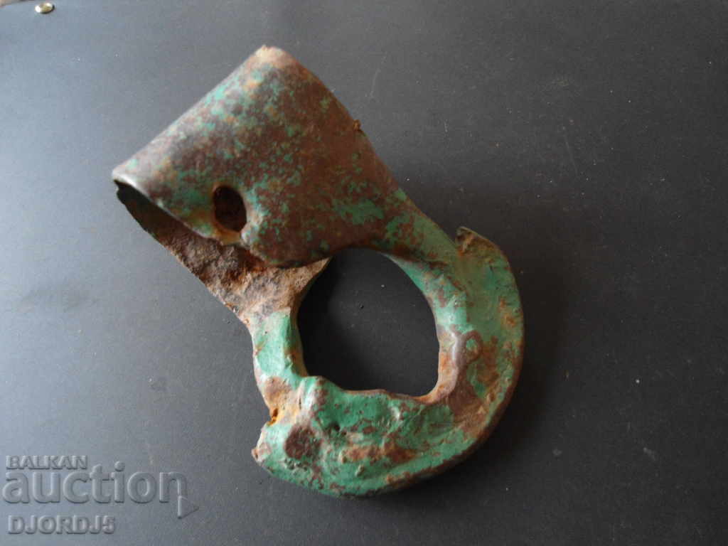 Old wrought iron with price 2.00 BGN | € 1.02 Old wrought iron with price 2.00 BGN | € 1.02