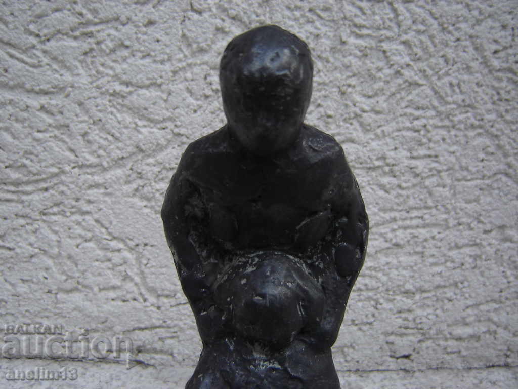 STATUS FIGURE με τιμή 39.00 BGN | € 19.94