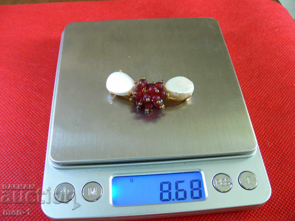 Delivery of Ruby pendant Delivery of Ruby pendant