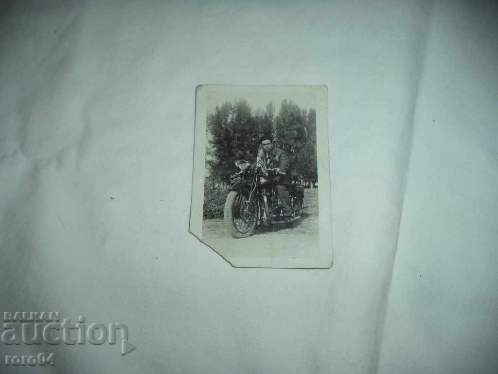 ROCKER - KINGDOM OF BULGARIA - TRIUMPH MOTOR