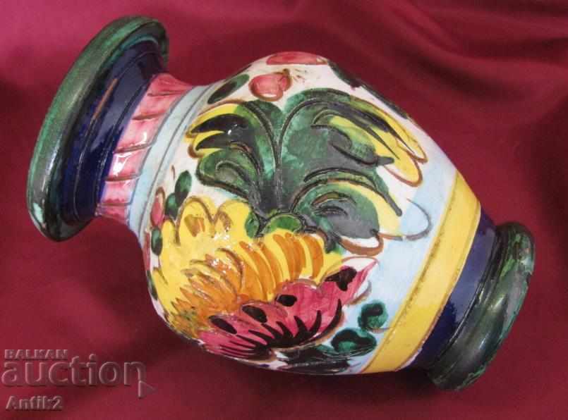 19th century Handmade Vase Majolica Italy with price 250.00 BGN | € 127.82 19th century Handmade Vase Majolica Italy with price 250.00 BGN | € 127.82