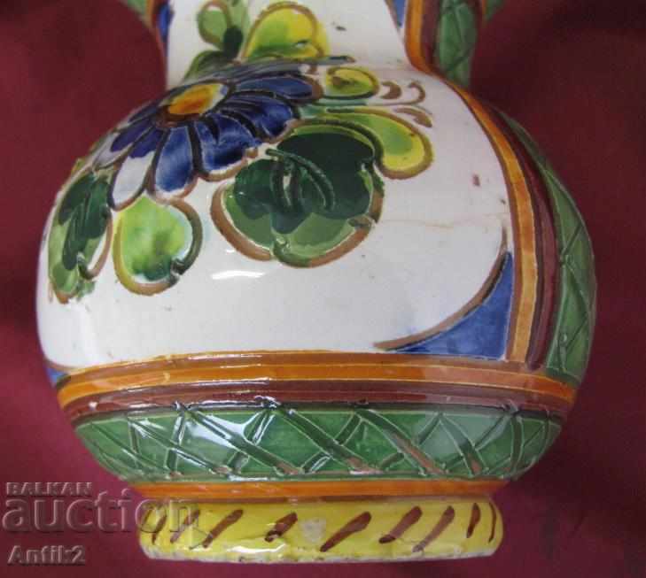 Auction  18th Century Vase Majolica Italy