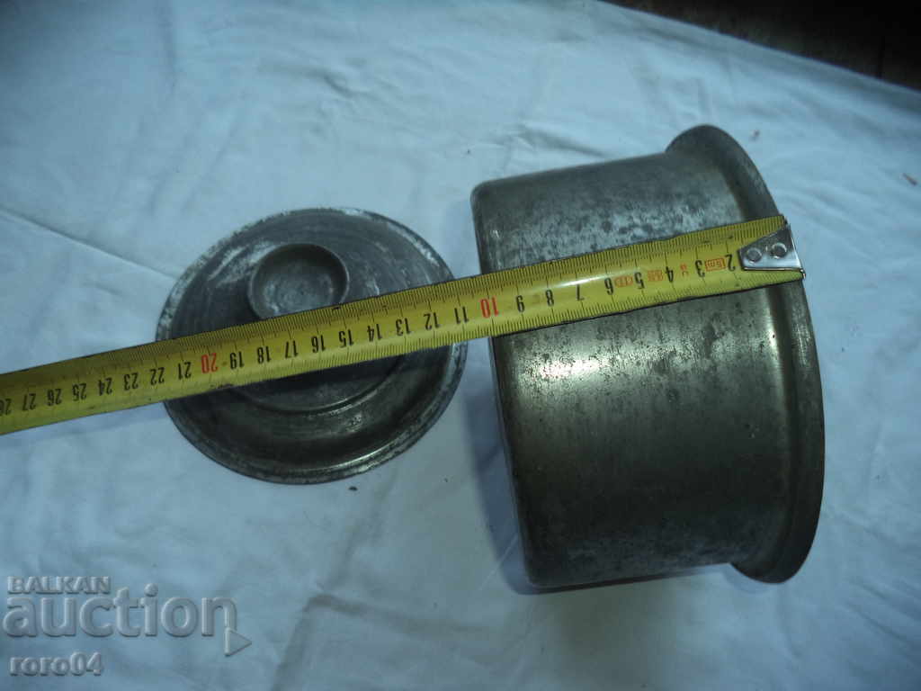 Delivery of OLD COPPER SUGAR WITH LID Delivery of OLD COPPER SUGAR WITH LID