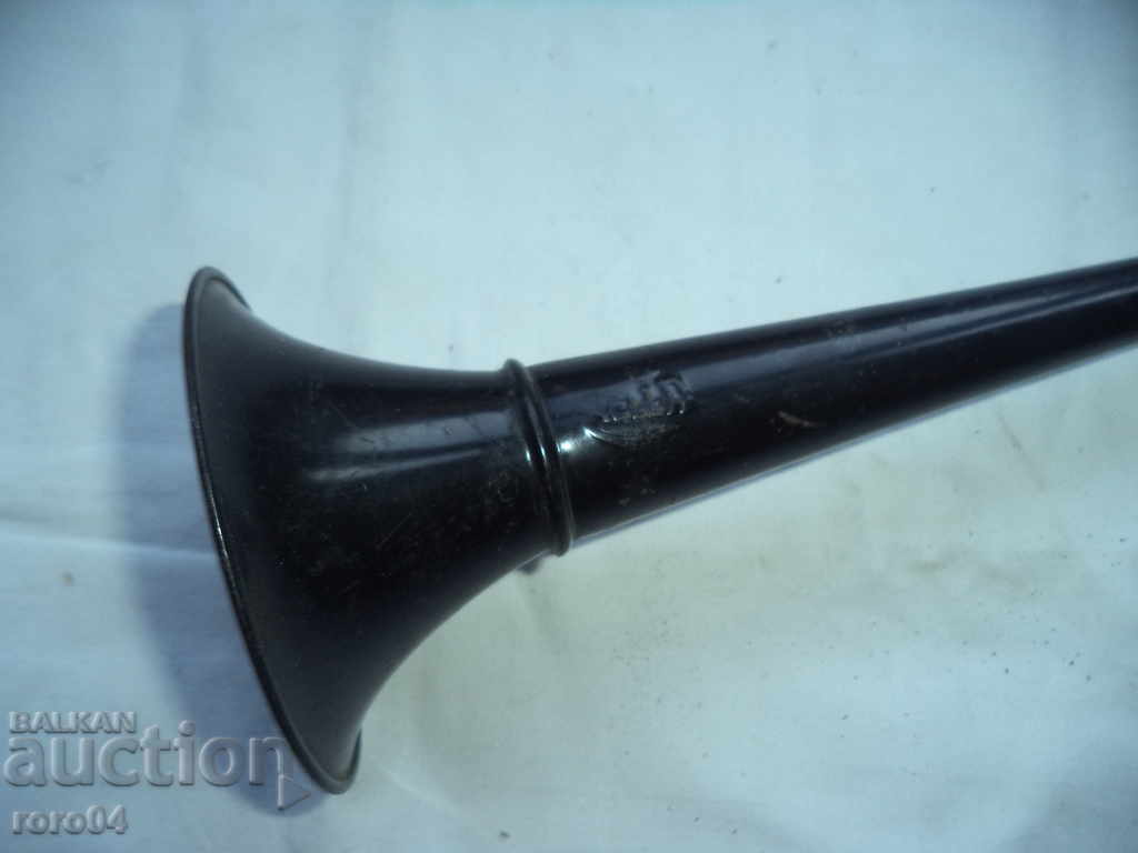 Auction OLD ACTING CLUB - HELLA Auction OLD ACTING CLUB - HELLA