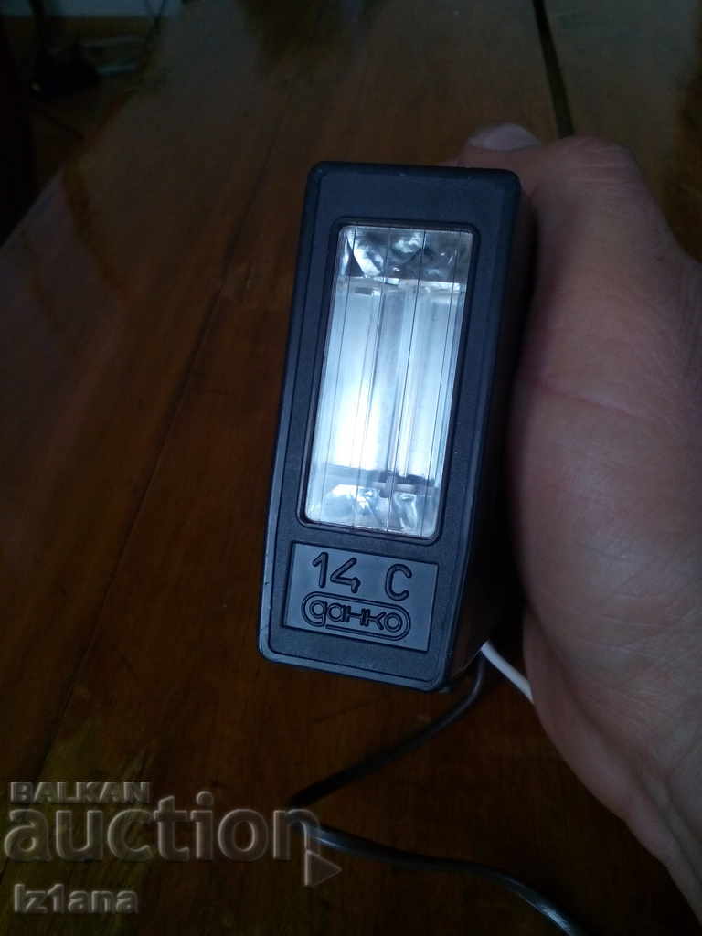 Auction  Old camera flash