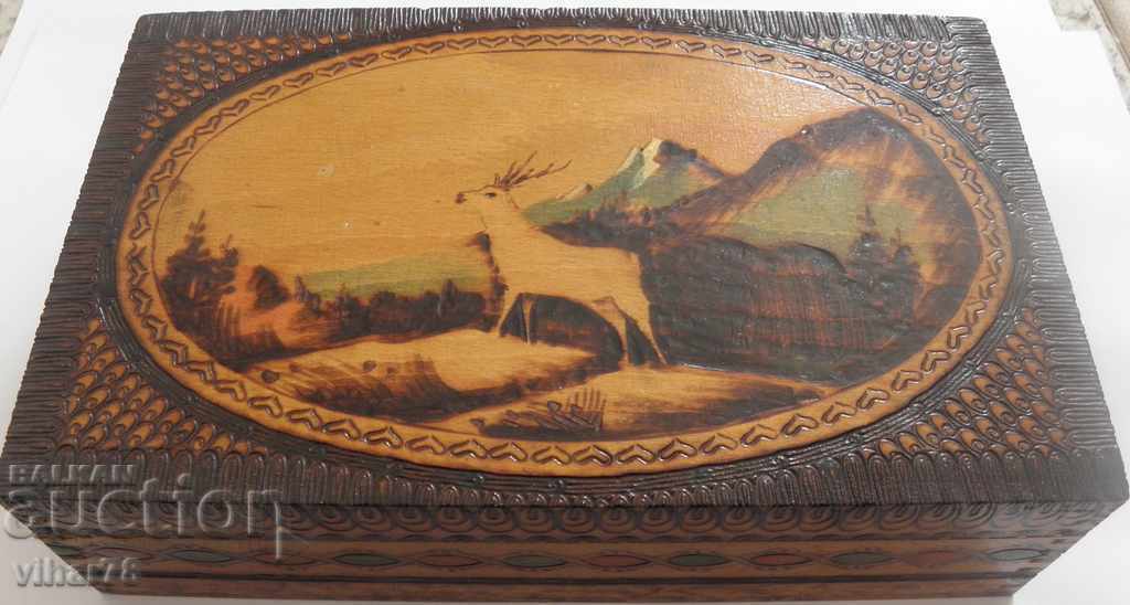 Παλιό ξύλινο κουτί Παλιό ξύλινο κουτί