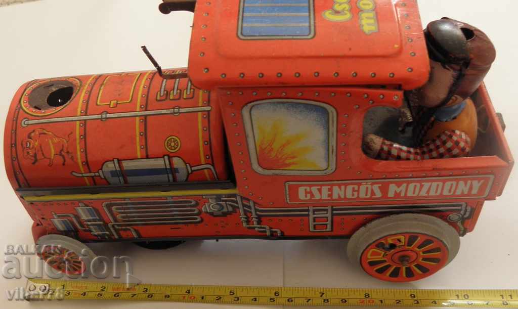 an old tin toy - 5 an old tin toy - 5