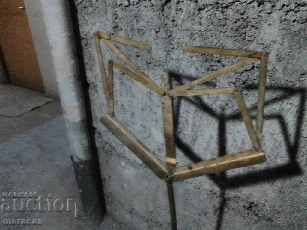 Licitație Suport pentru partituri