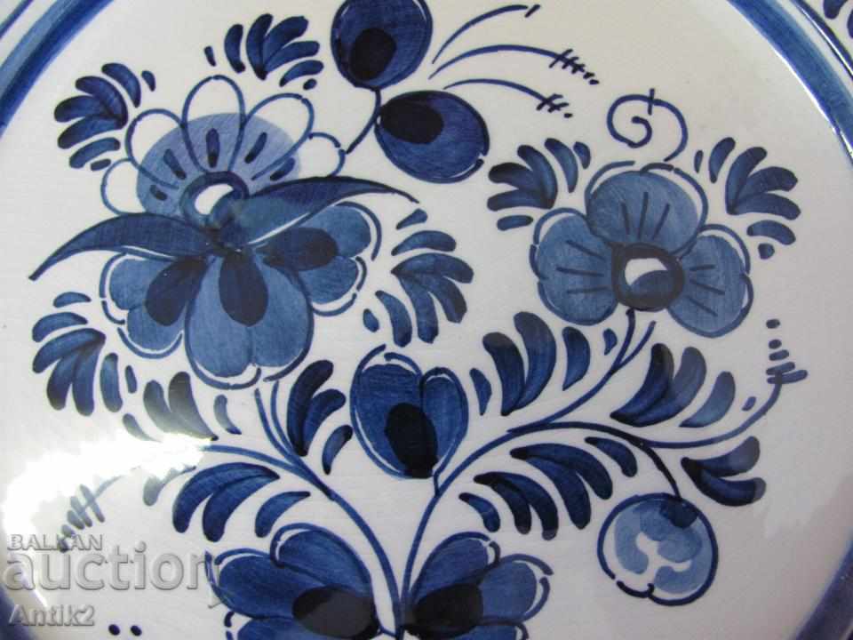 Auction 19th Century Antique Plate Majolica GILDE Limited Signed Auction 19th Century Antique Plate Majolica GILDE Limited Signed