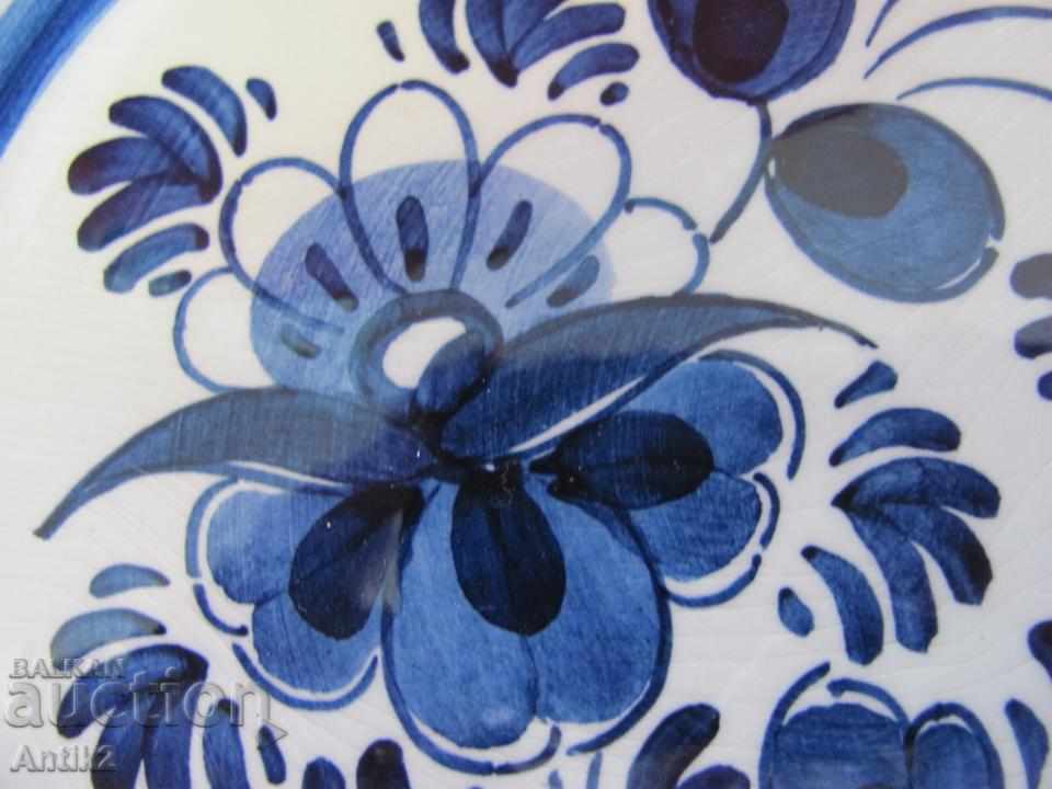 Delivery of 19th Century Antique Plate Majolica GILDE Limited Signed Delivery of 19th Century Antique Plate Majolica GILDE Limited Signed