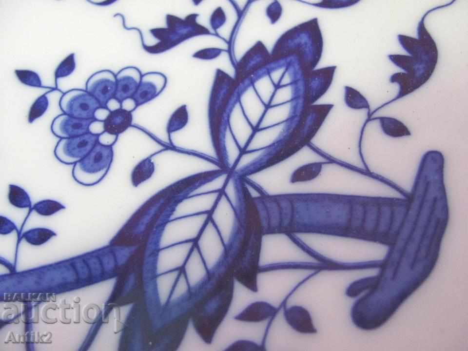 19th Century Antique Porcelain Cup - 6