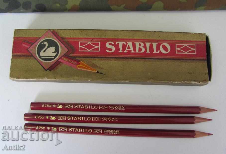 Delivery of World War II Pencil Set 3 pieces Germany Delivery of World War II Pencil Set 3 pieces Germany