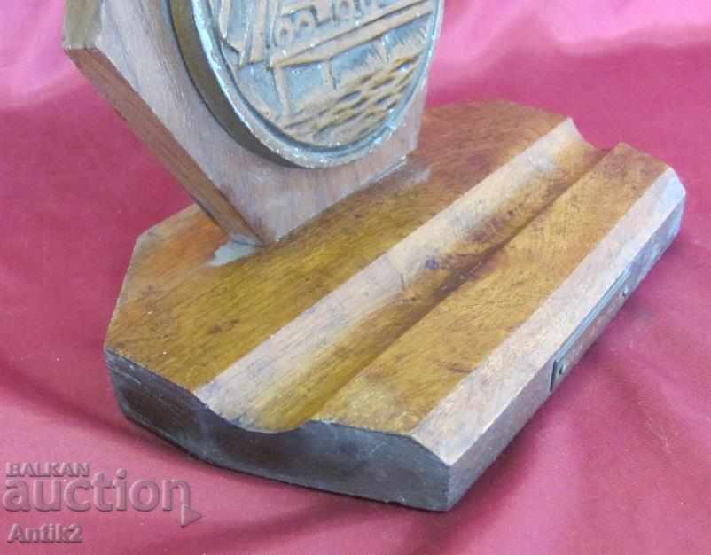 1975 Σετ Desktop Pen Τσεχοσλοβακία με τιμή 120.00 BGN | € 61.36 1975 Σετ Desktop Pen Τσεχοσλοβακία με τιμή 120.00 BGN | € 61.36